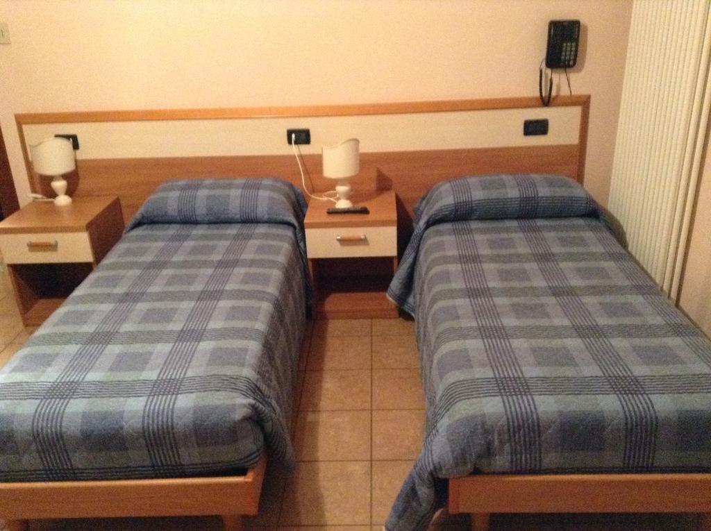 Hotel Amba Alagi マルゲーラ 部屋 写真