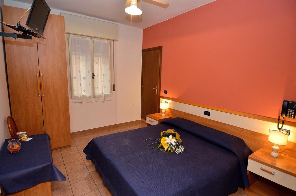Hotel Amba Alagi マルゲーラ 部屋 写真