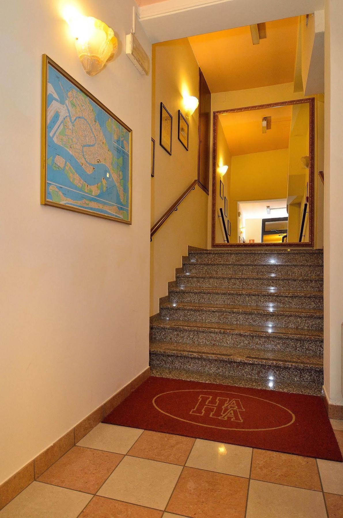 Hotel Amba Alagi マルゲーラ エクステリア 写真